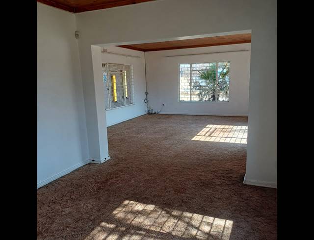 8.50HA FARM FOR SALE IN CHRISSIEFONTEIN